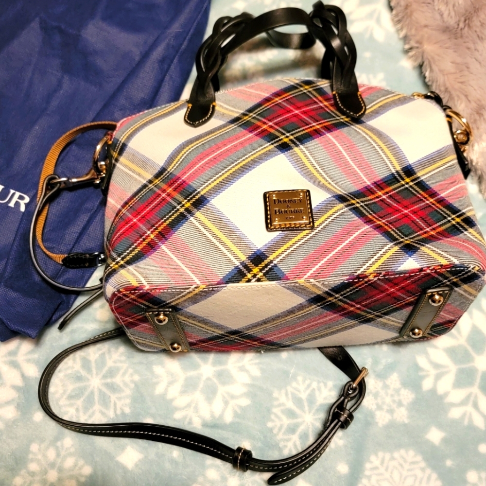 Dooney & Bourke Purse